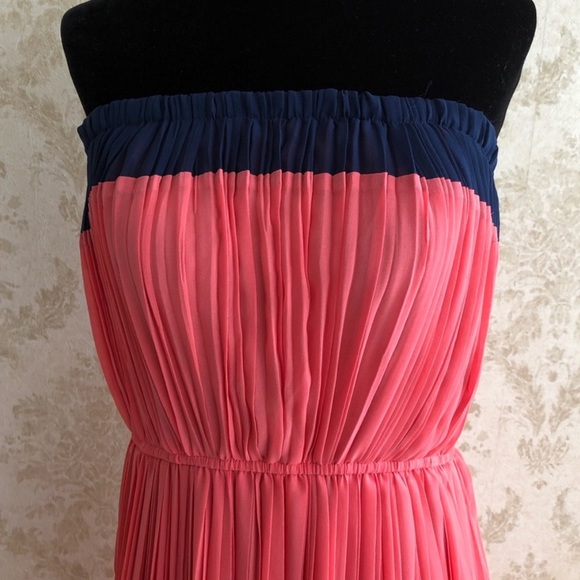 Romeo & Juliet Couture maxi dress - Picture 2 of 9